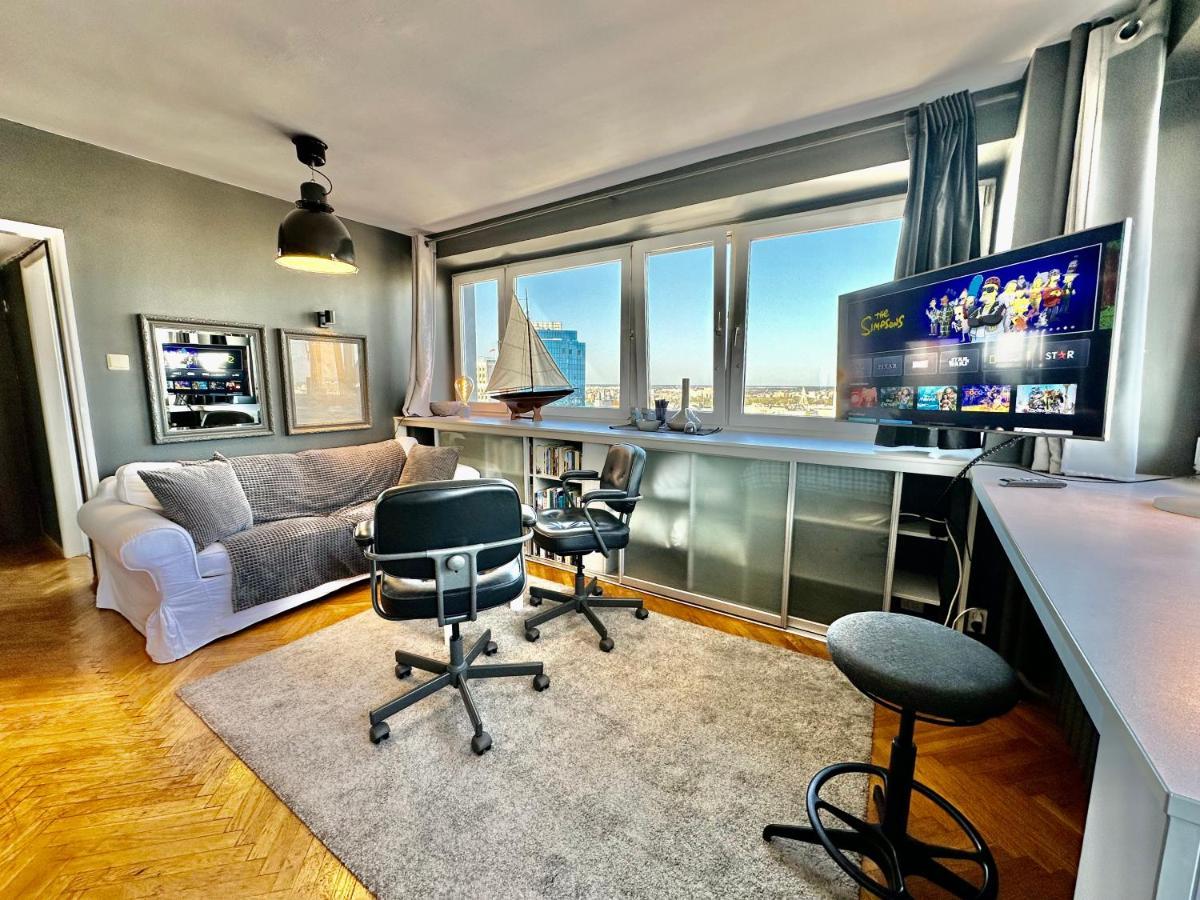 Super Apartament Grey Centrum 2X Metro Fast Wifi 300 Mbs Netflix Appletv Smarttv Spotify Panorama Miasta Varşovia Exterior foto